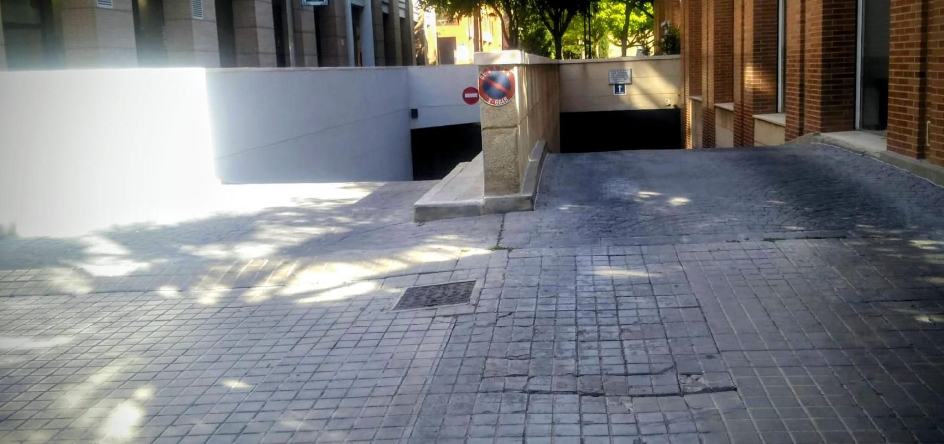 Garage to rent in Carrer del Poeta Josep Cervera i Grífol, 10, Ciutat de les Ciències i de les Arts - Justicia Parking of Garage to rent in Valencia Capital