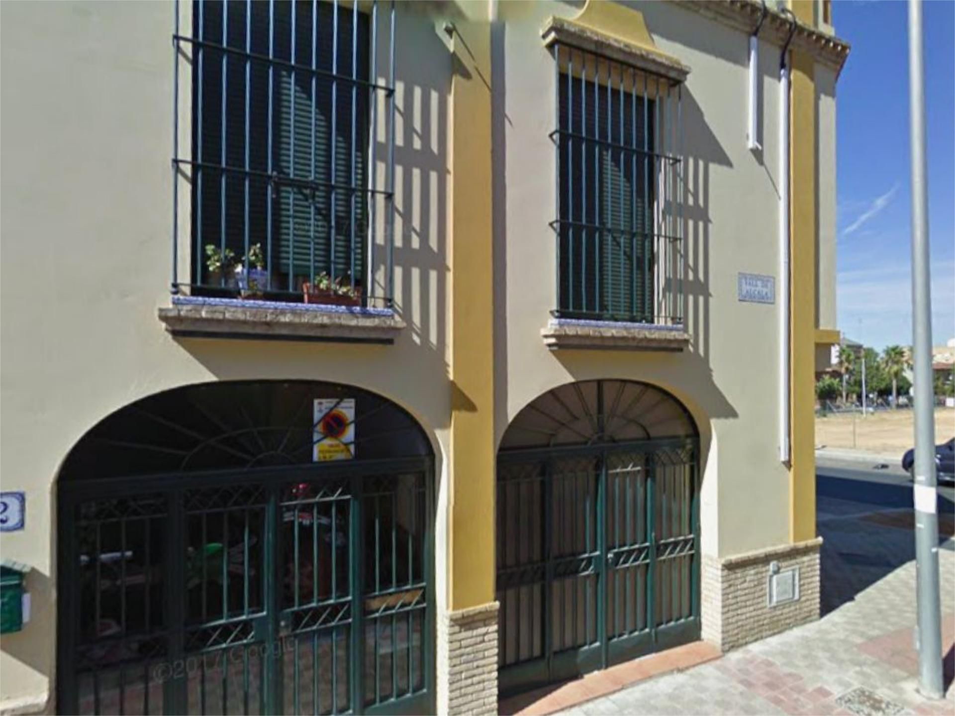 Exterior view of Flat for sale in Alcalá de Guadaira  with Air Conditioner, Heating and Storage room