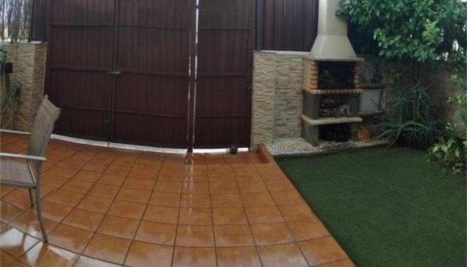 Photo 1 of Single-family semi-detached for sale in Avenida de la Paz, 14, Trigueros, Huelva