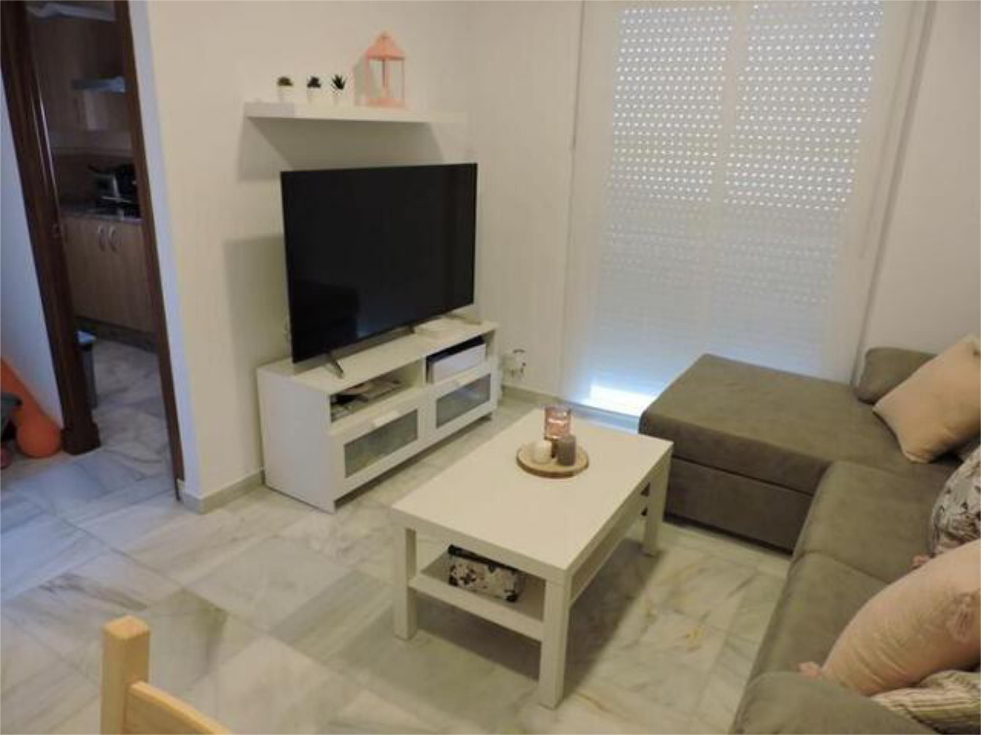 Sala de estar de Piso de alquiler en Chiclana de la Frontera con Calefacción, Amueblado y Se aceptan mascotas