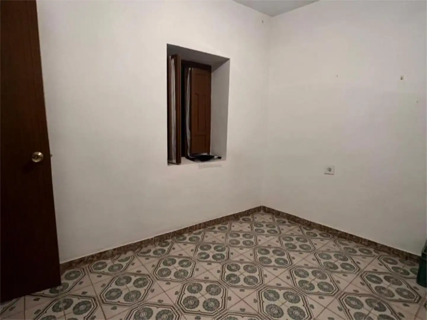 Casa adosada en venta en Calle Fulgencio Fernández, 15, Villamanrique Casa adosada en venta en Villamanrique con Terraza, Trastero y Balcón