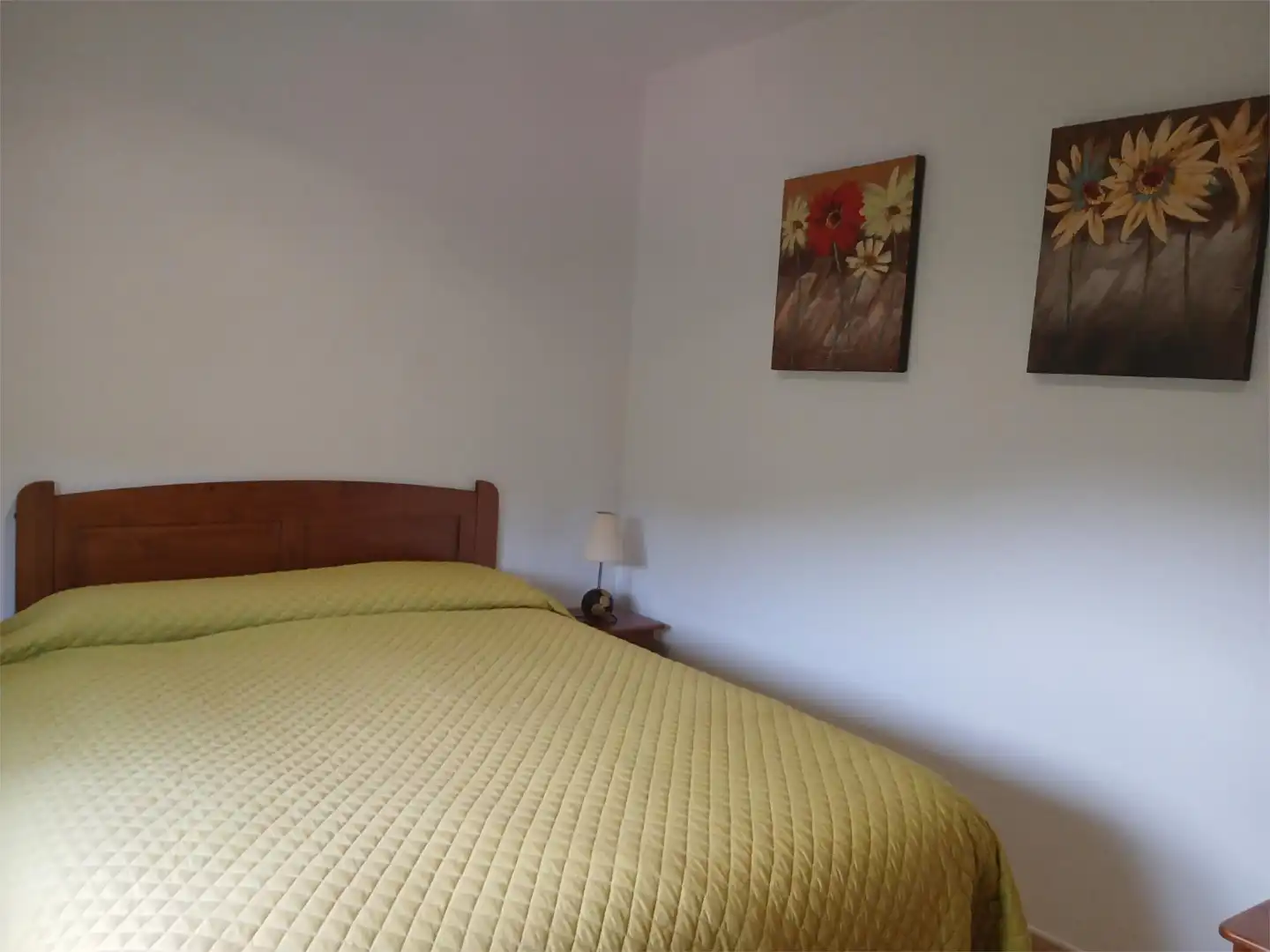 Schlafzimmer von Wohnungen zum Verkauf in Gata mit Klimaanlage, Heizung und Privatgarten