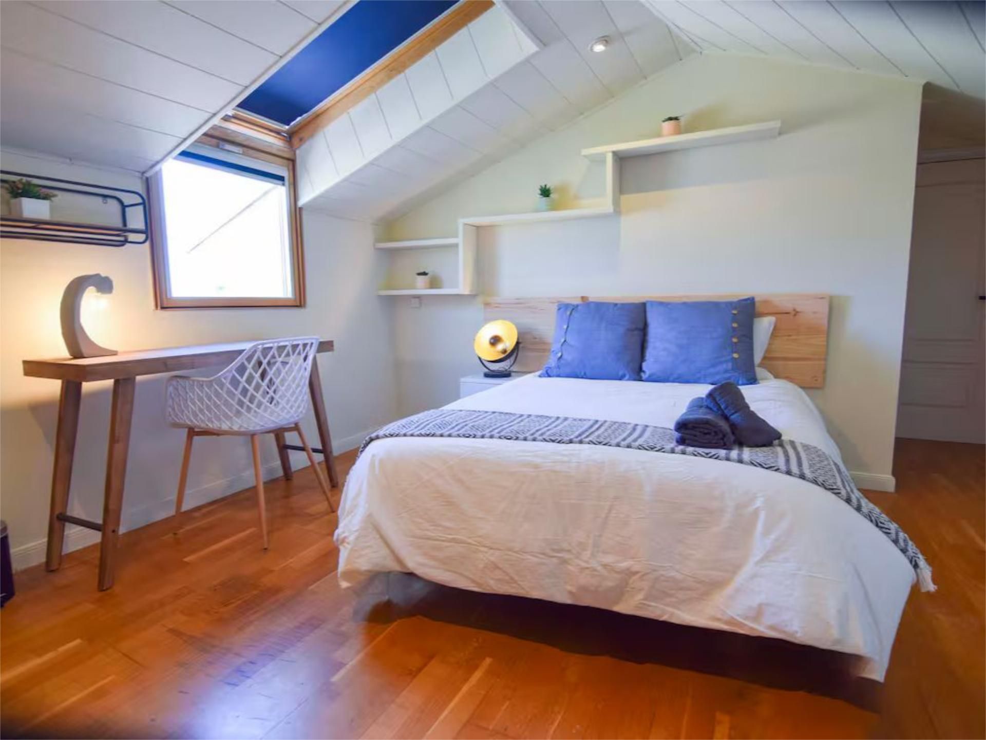 Bedroom of Flat to rent in  Madrid Capital  with Air Conditioner, Terrace and Community parking