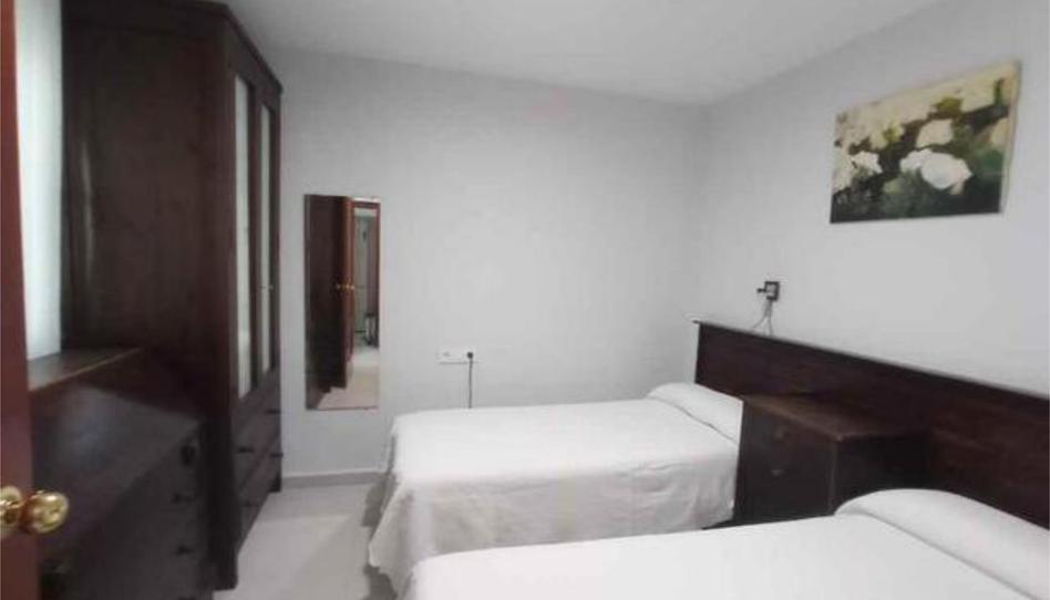 Casa adosada de lloguer a Conil, Cádiz - imatge 1 Foto 1 de Casa adosada de lloguer a Conil, Cádiz