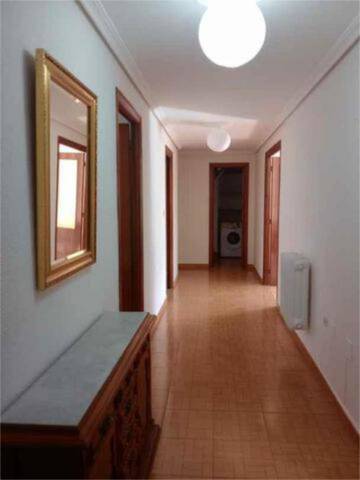 Piso en Venta en Torre del Bierzo