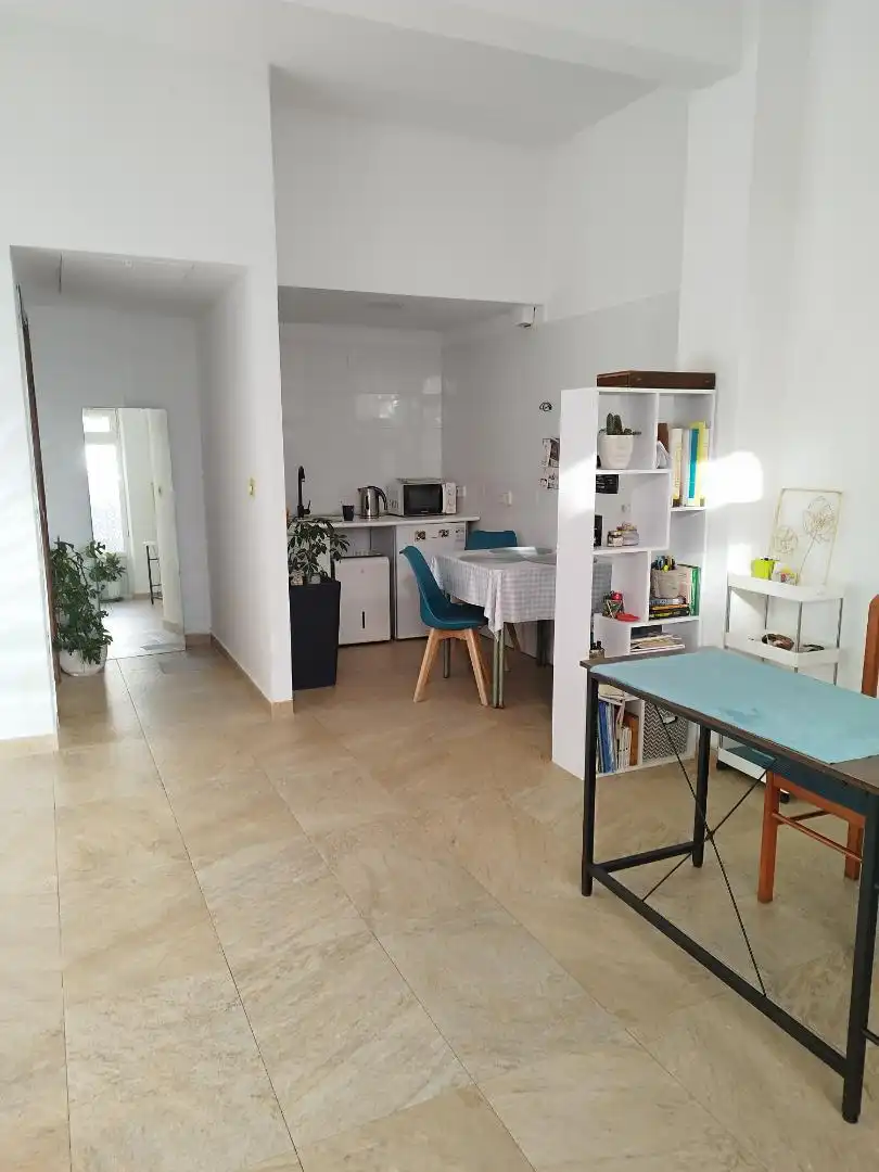 Cocina de Local en venta en Santander