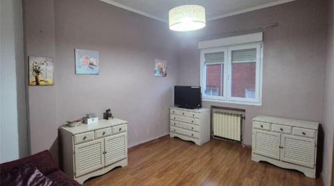 Foto 2 de Pis en venda a Calle Cataluña, 4, Pumarín, Gijón