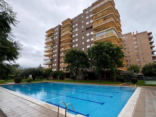 Piso en Alquiler en Carrer el Palmeral, 47 en Heliópolis