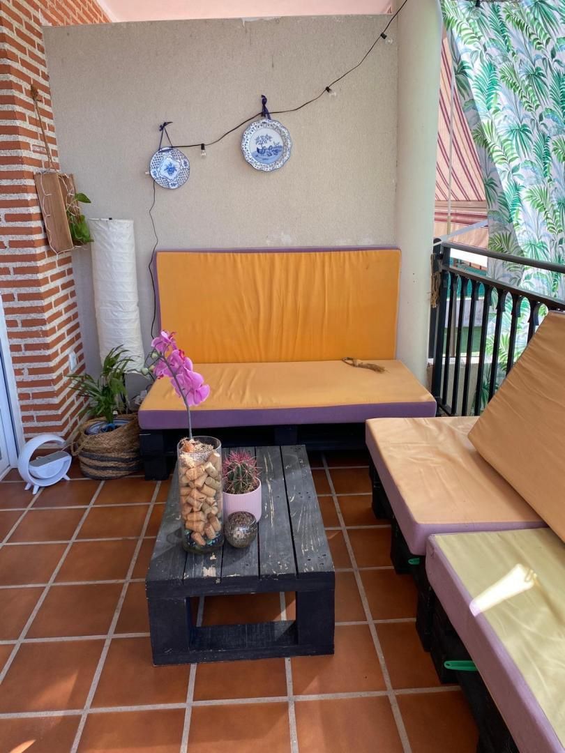 Casa o xalet en venda a Calle Vendimiadores, 25, Las Ventas de Retamosa Terrassa de Casa o xalet en venda en Las Ventas de Retamosa amb Terrassa i Piscina