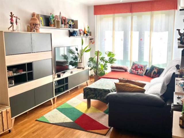 Piso en Venta en Calle Ventura Rodríguez, 50 en Buztintxuri