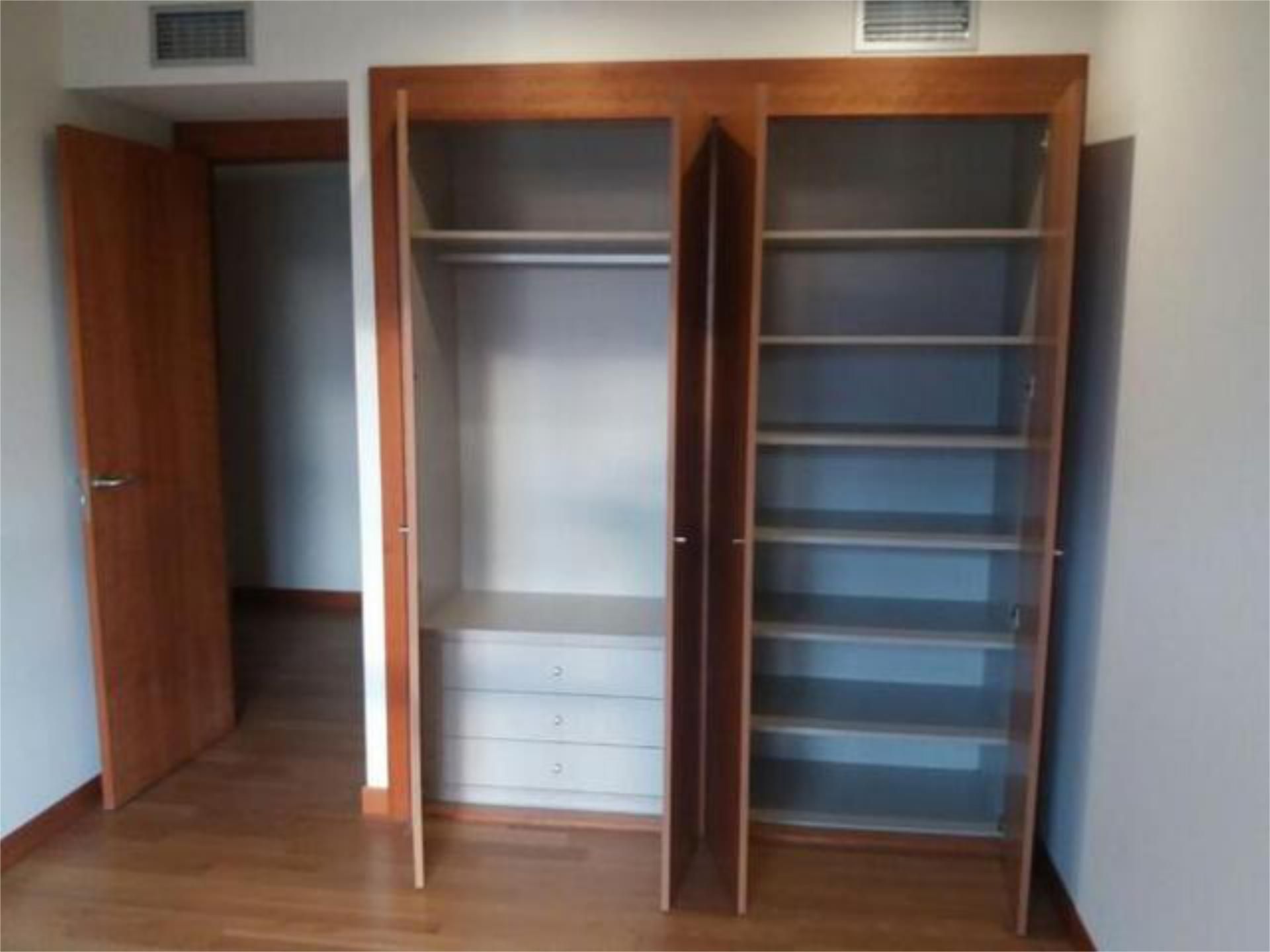 Habitación de Piso de alquiler en Aldeatejada con Calefacción, Terraza y Trastero