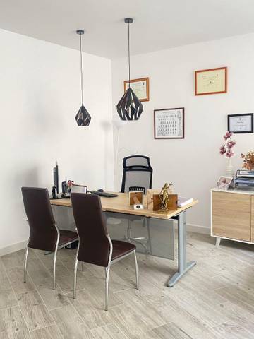 Local comercial en Alquiler en Calle Alfonso XI, 14 en Casco Antiguo