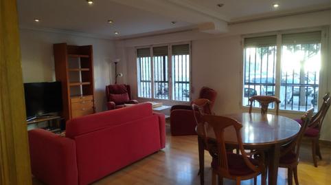 Flat to rent in Carrer Sant Joan, 26, El Raval - Portes Encarnades, Alicante - image 3 Photo 3 of Flat to rent in Carrer Sant Joan, 26, El Raval - Portes Encarnades, Alicante