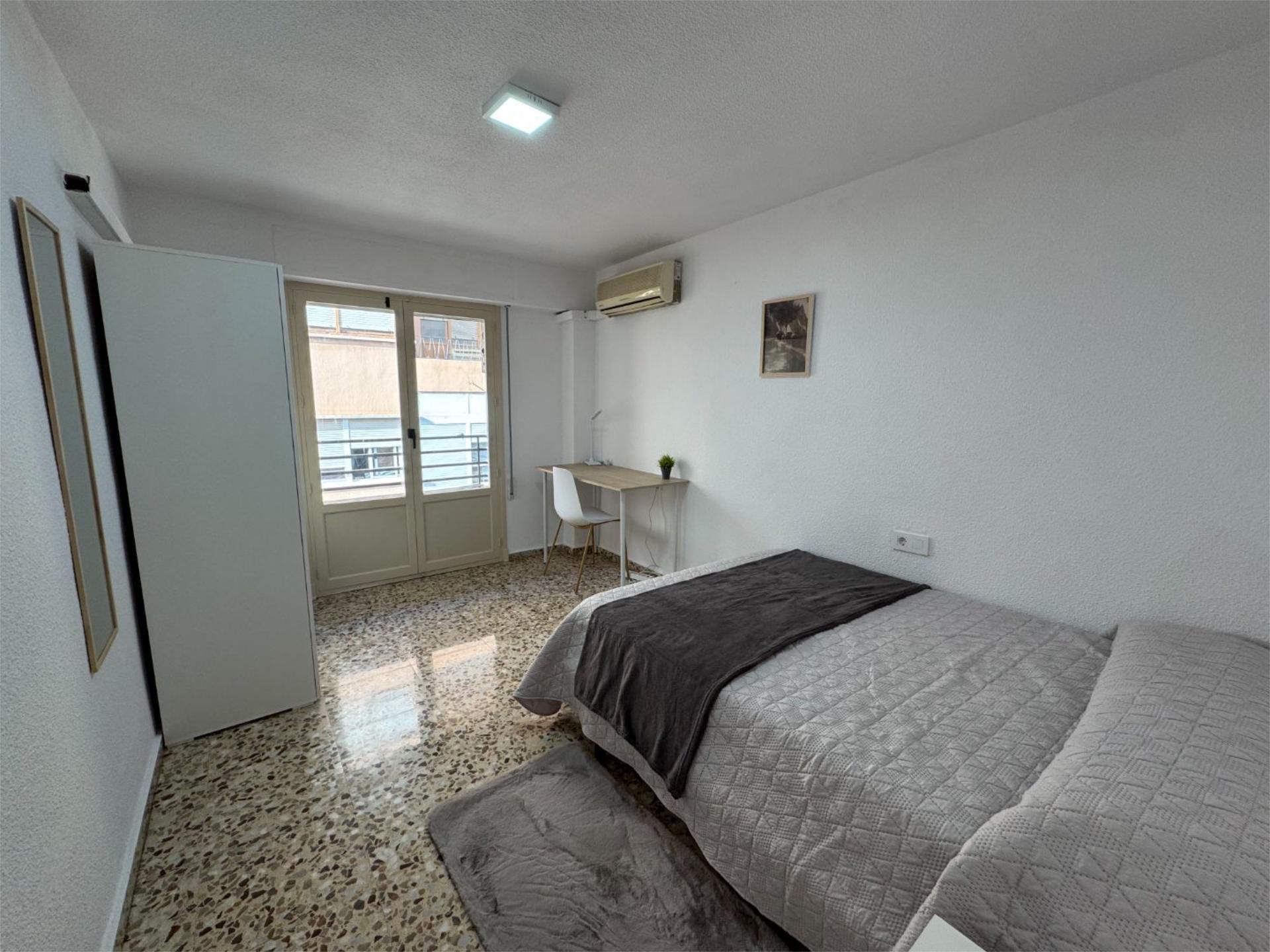 Bedroom of Flat to share in Alicante / Alacant  with Furnished and Balcony