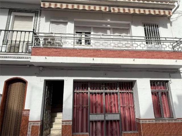 Piso en Venta en Avenida de Andalucía, 4 en Guaro