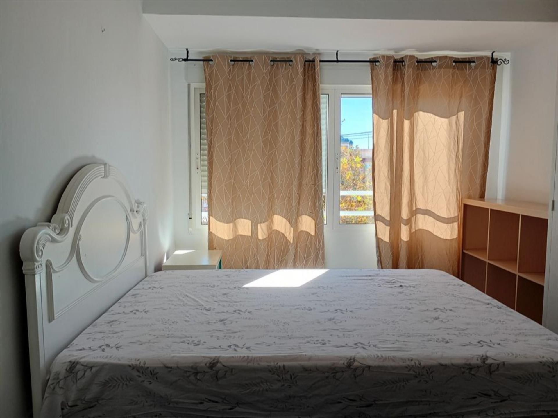 Bedroom of Flat to rent in Alicante / Alacant  with Furnished and Balcony