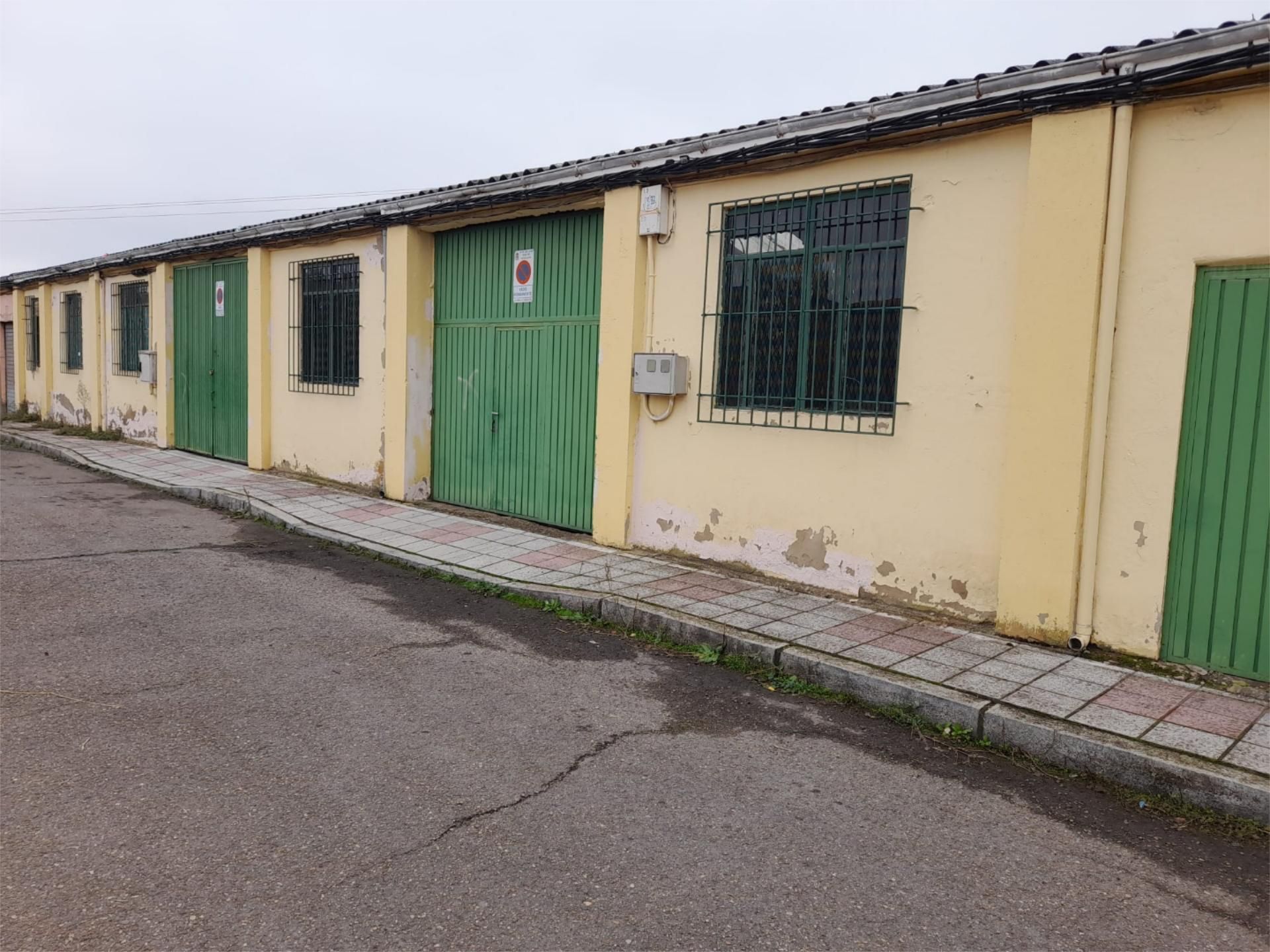 Vista exterior de Traster de lloguer en León Capital 