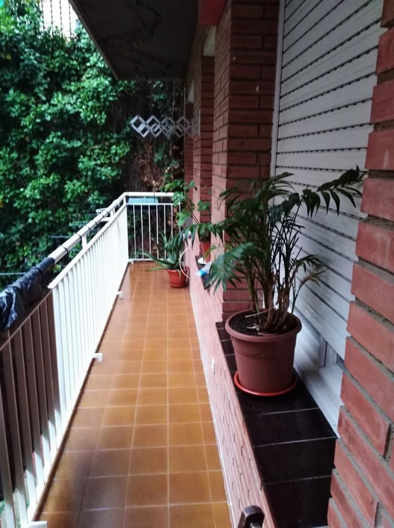 Pis en venda a Carrer de Llorens I Barba, 18, El Baix Guinardó Terrassa de Pis en venda en Barcelona Capital