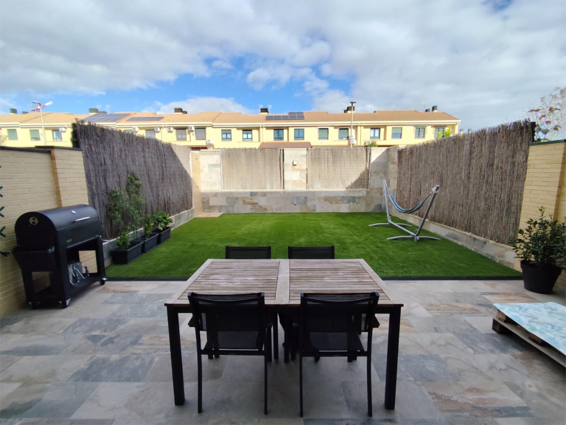 Terrace of Single-family semi-detached for sale in Móstoles  with Air Conditioner