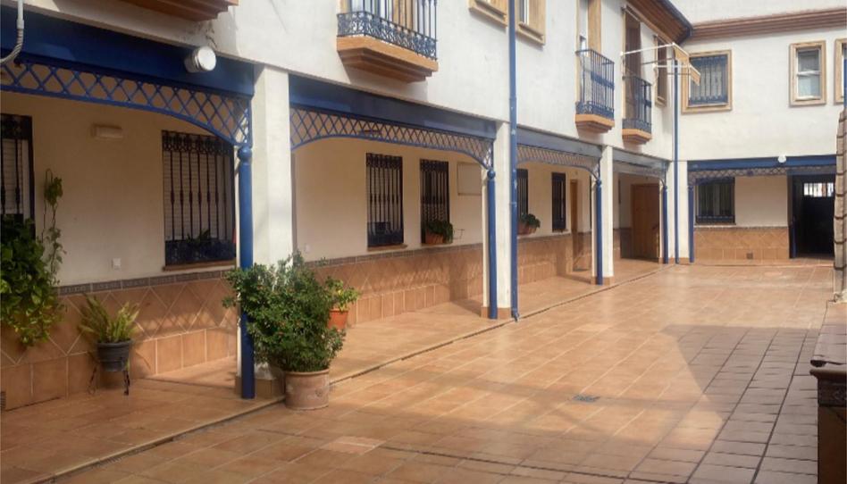 Casa adosada en venda a Calle Virrey Moya, 4, Campo de la Verdad - Miraflores, Córdoba - imatge 1 Foto 1 de Casa adosada en venda a Calle Virrey Moya, 4, Campo de la Verdad - Miraflores, Córdoba