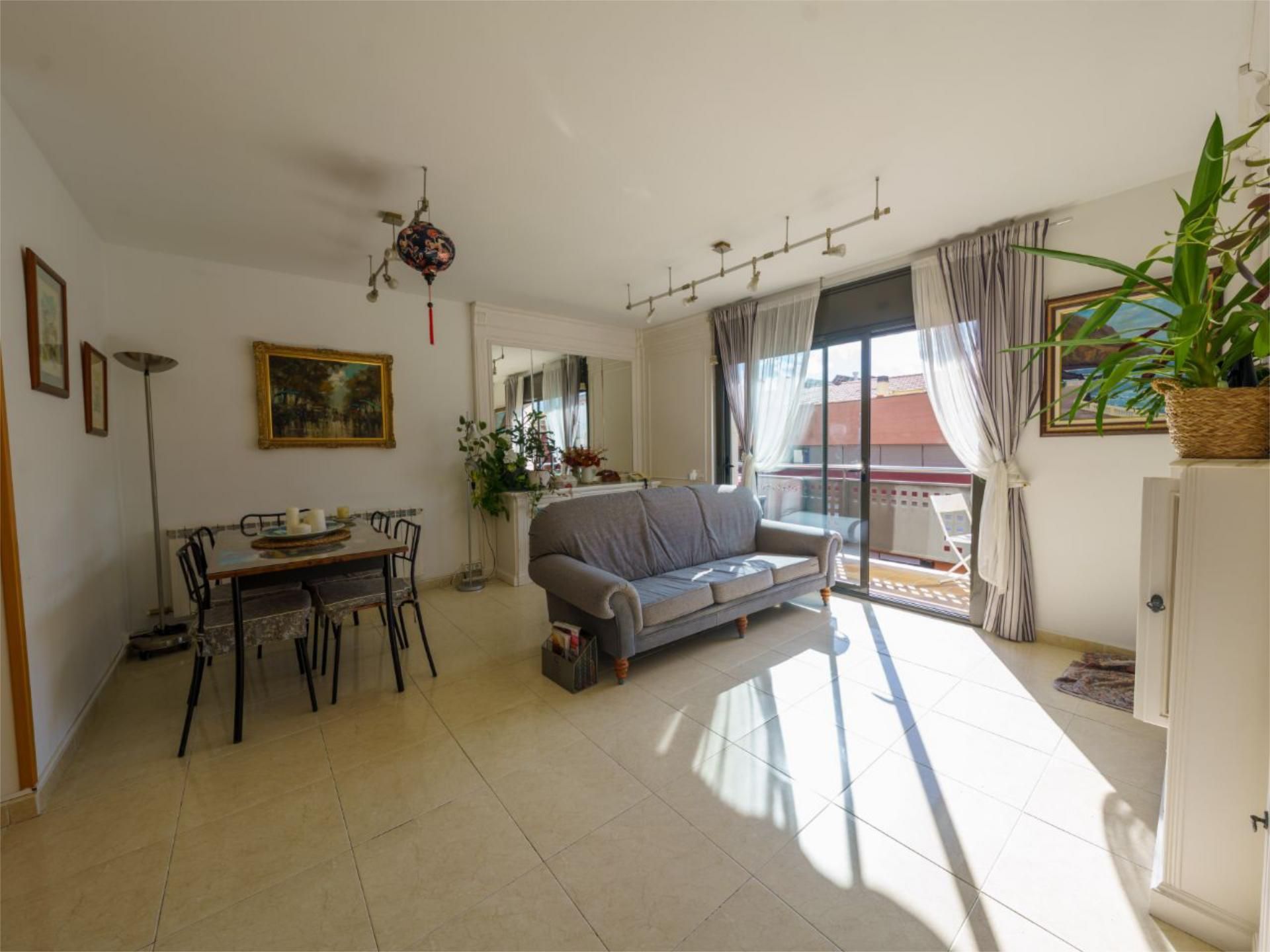 Sala d'estar de Pis en venda en Cardedeu amb Terrassa i Balcó