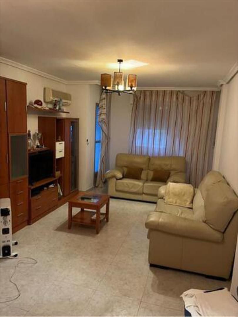 Flat to rent in Oeste Flat to rent in Oeste