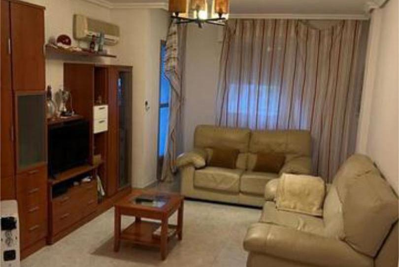 Flat to rent in Oeste, Badajoz - image 1 Photo 1 of Flat to rent in Oeste, Badajoz