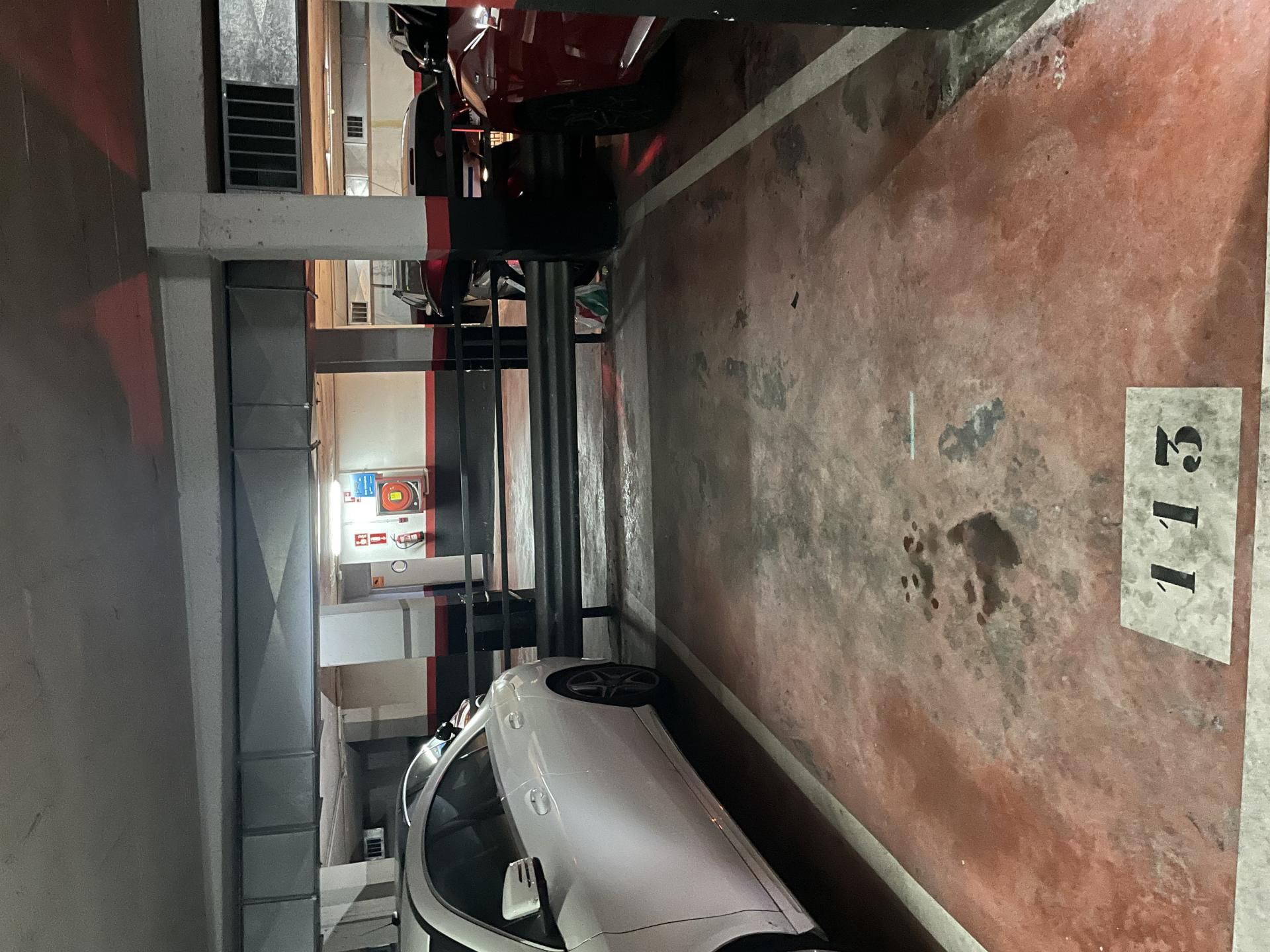 Aparcament de Garatge de lloguer en  Barcelona Capital