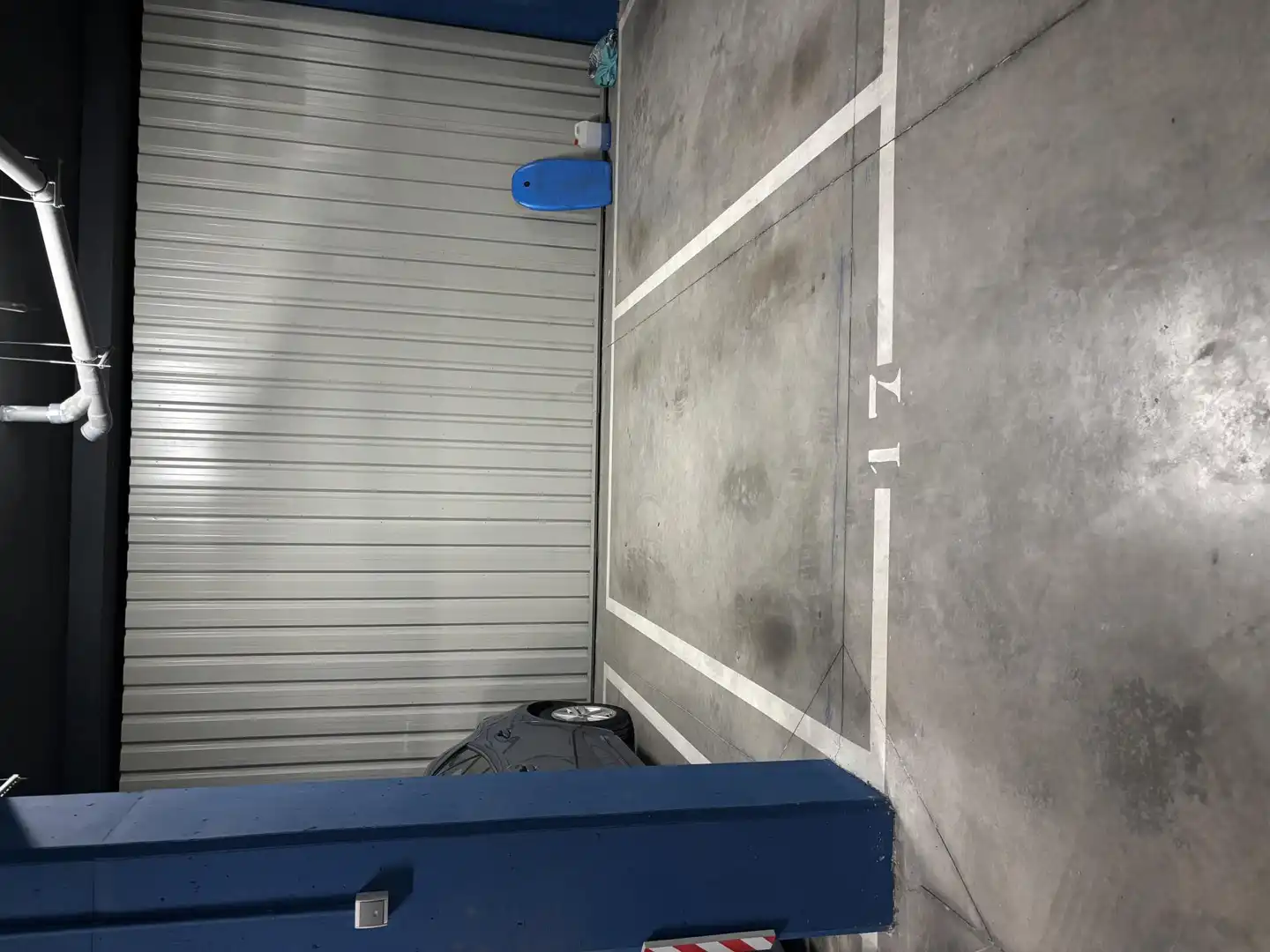 Garage for rent in Calle de Juan Antonio Bardem, 28, Ensanche de Vallecas - La Gavia Parking of Garage for rent in Madrid