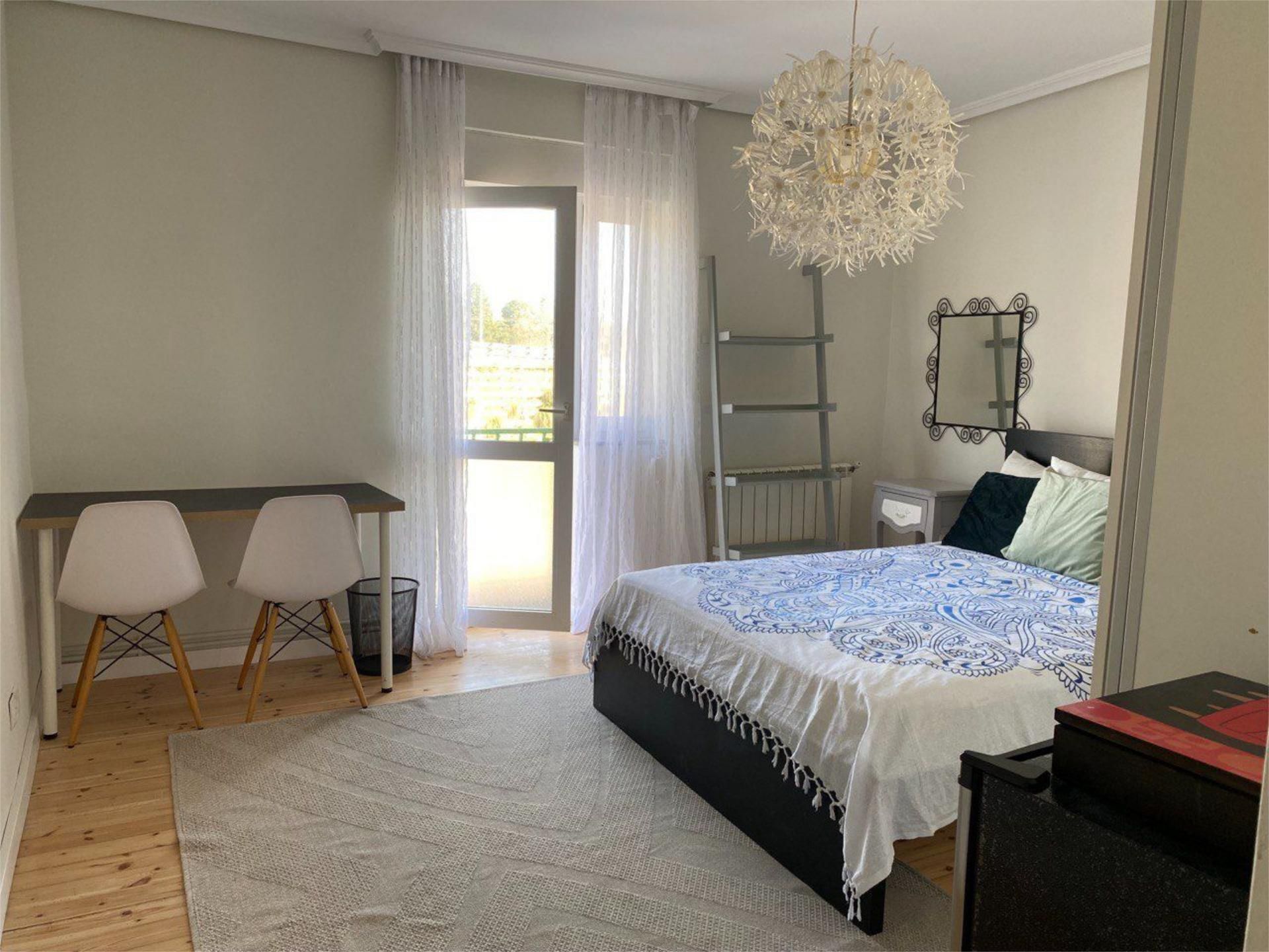 Flat to share in Calle José María Cabañas, 61, Cerezo - Aspla - Torres Bedroom of Flat to share in Torrelavega with Heating, Furnished and Community parking