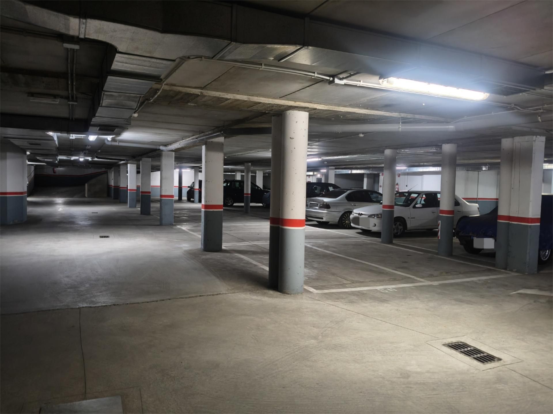 Parking de Garaje de alquiler en Valverde de la Virgen