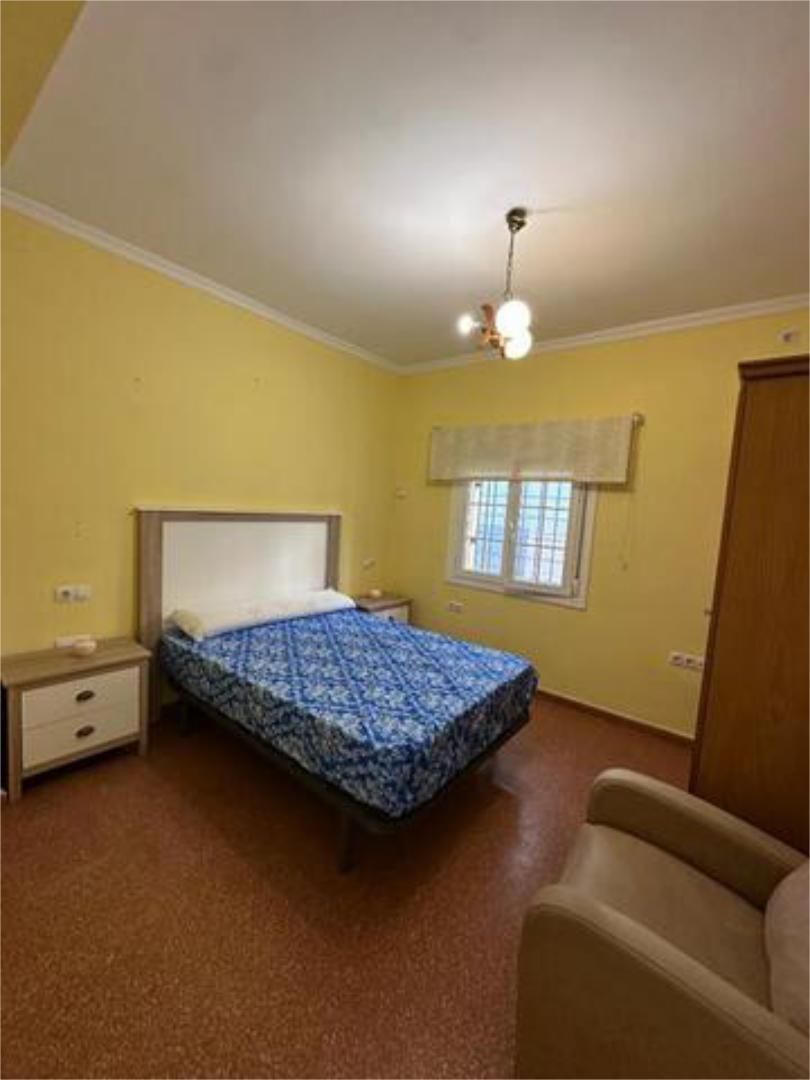Casa o xalet en venda a Oliveros - Altamira Dormitori de Casa o xalet en venda en Almería Capital amb Moblat