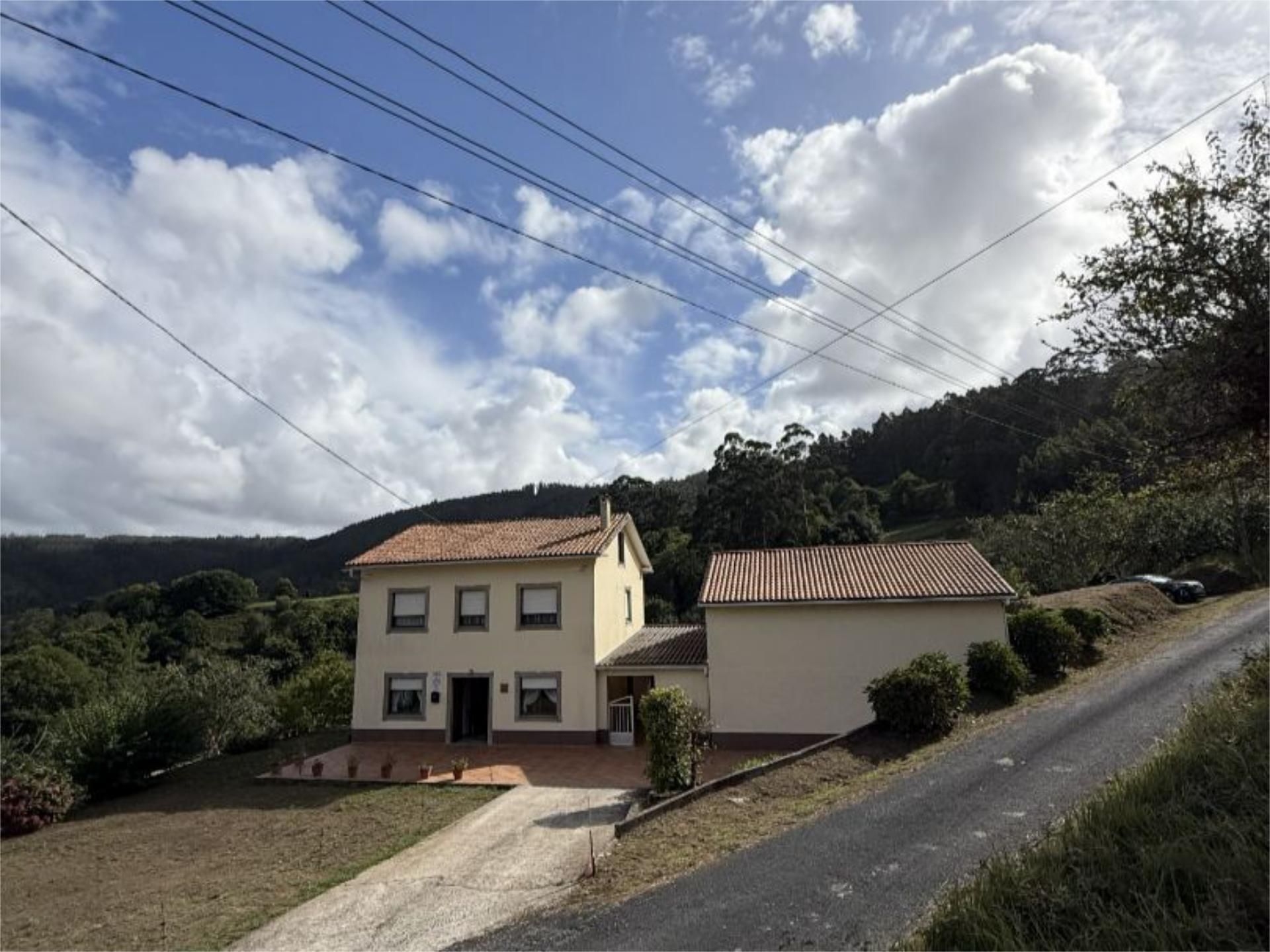 Flat for sale in Lugar Porto Abaixo, 51, Valdoviño Exterior view of Flat for sale in Valdoviño