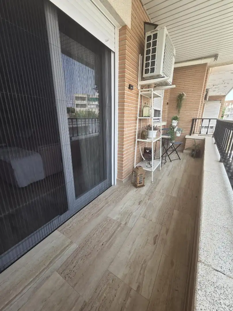 Casa o xalet en venda a Calle San Gabriel, 2, El Torreón - Los Ángeles - El Pilar Terrassa de Casa o xalet en venda en Ciudad Real Capital amb Aire condicionat, Terrassa i Piscina