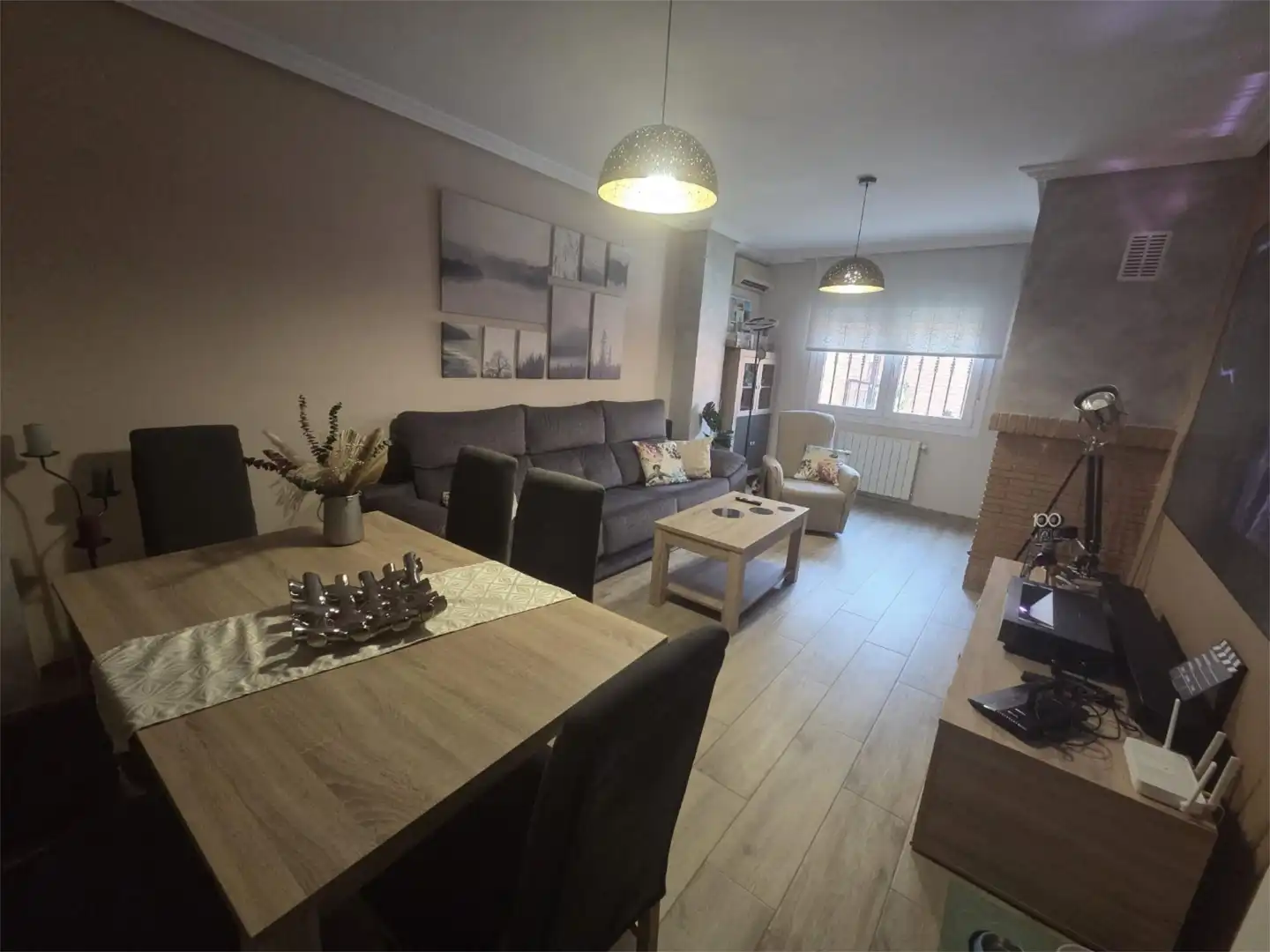 Casa o xalet en venda a Calle San Gabriel, 2, El Torreón - Los Ángeles - El Pilar Sala d'estar de Casa o xalet en venda en Ciudad Real Capital amb Aire condicionat, Terrassa i Piscina