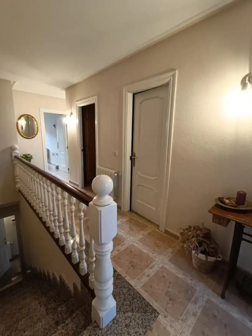 Casa o xalet en venda a Calle San Gabriel, 2, El Torreón - Los Ángeles - El Pilar Casa o xalet en venda en Ciudad Real Capital amb Aire condicionat, Terrassa i Piscina