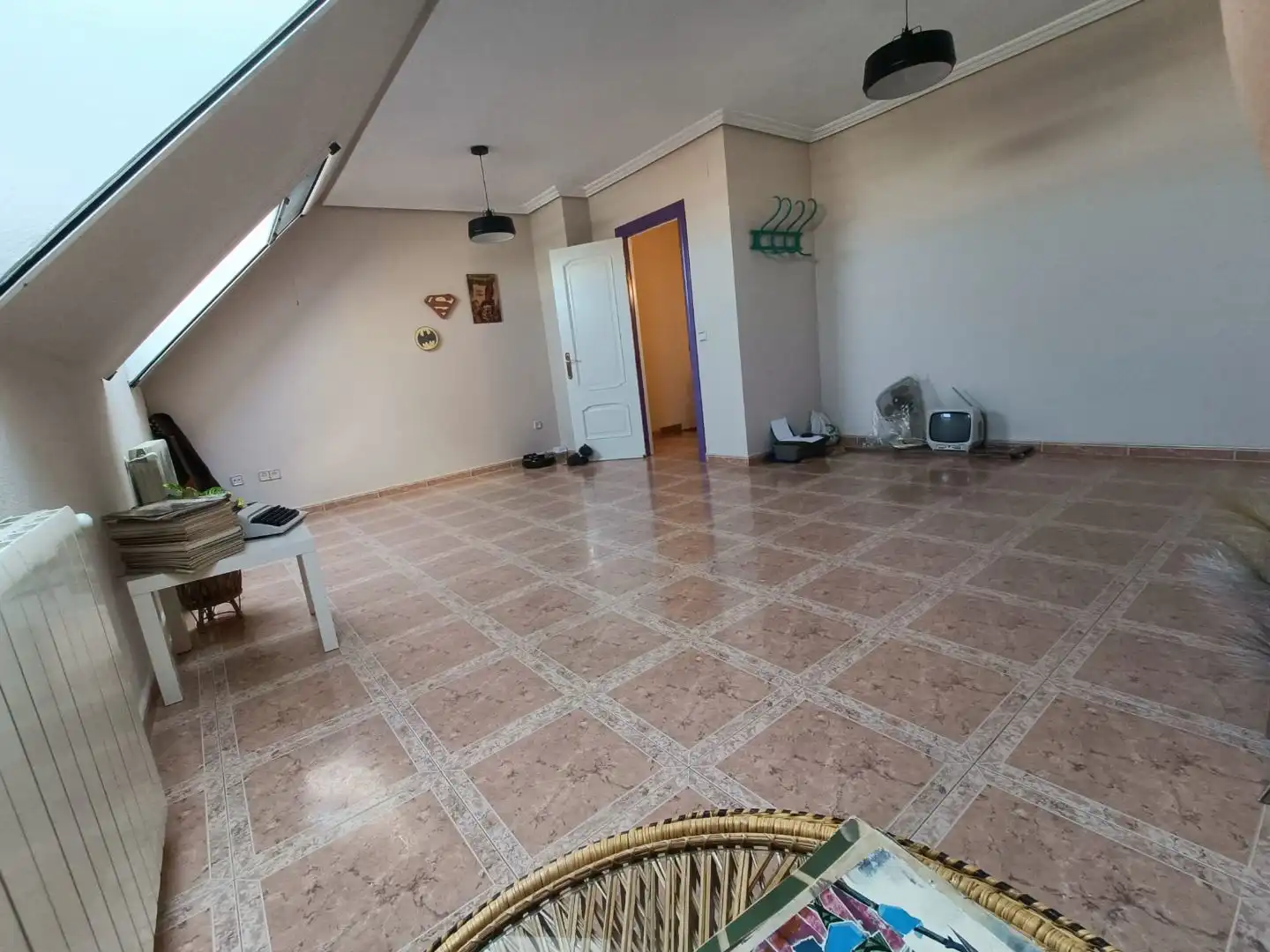 Casa o xalet en venda a Calle San Gabriel, 2, El Torreón - Los Ángeles - El Pilar Sala d'estar de Casa o xalet en venda en Ciudad Real Capital amb Aire condicionat, Terrassa i Piscina