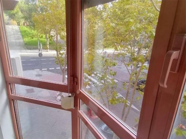 Piso en Venta en Calle de Candilejas, 54 en Palomeras Bajas