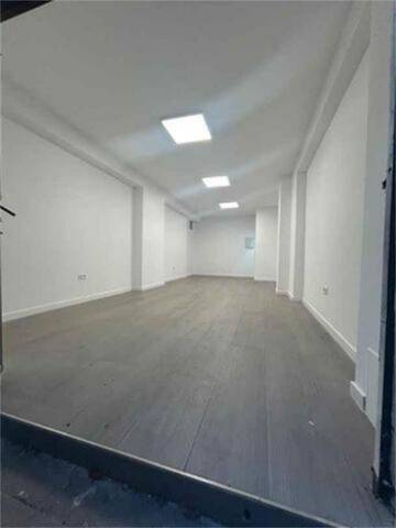 Local comercial en Alquiler en Pino Montano - Consolación