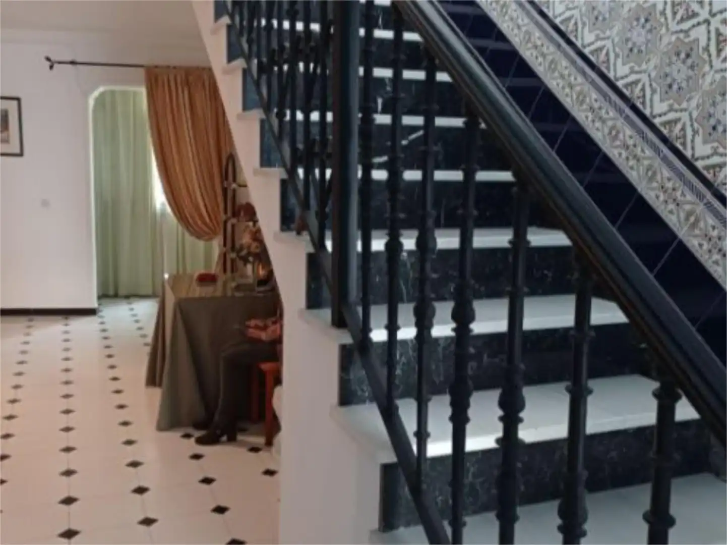 Casa adosada en venta en Calle Poetisa Isabel Tejero, 24, Calañas Casa adosada en venta en Calañas con Aire acondicionado, Calefacción y Terraza