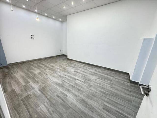 Local comercial en Alquiler en La Estación