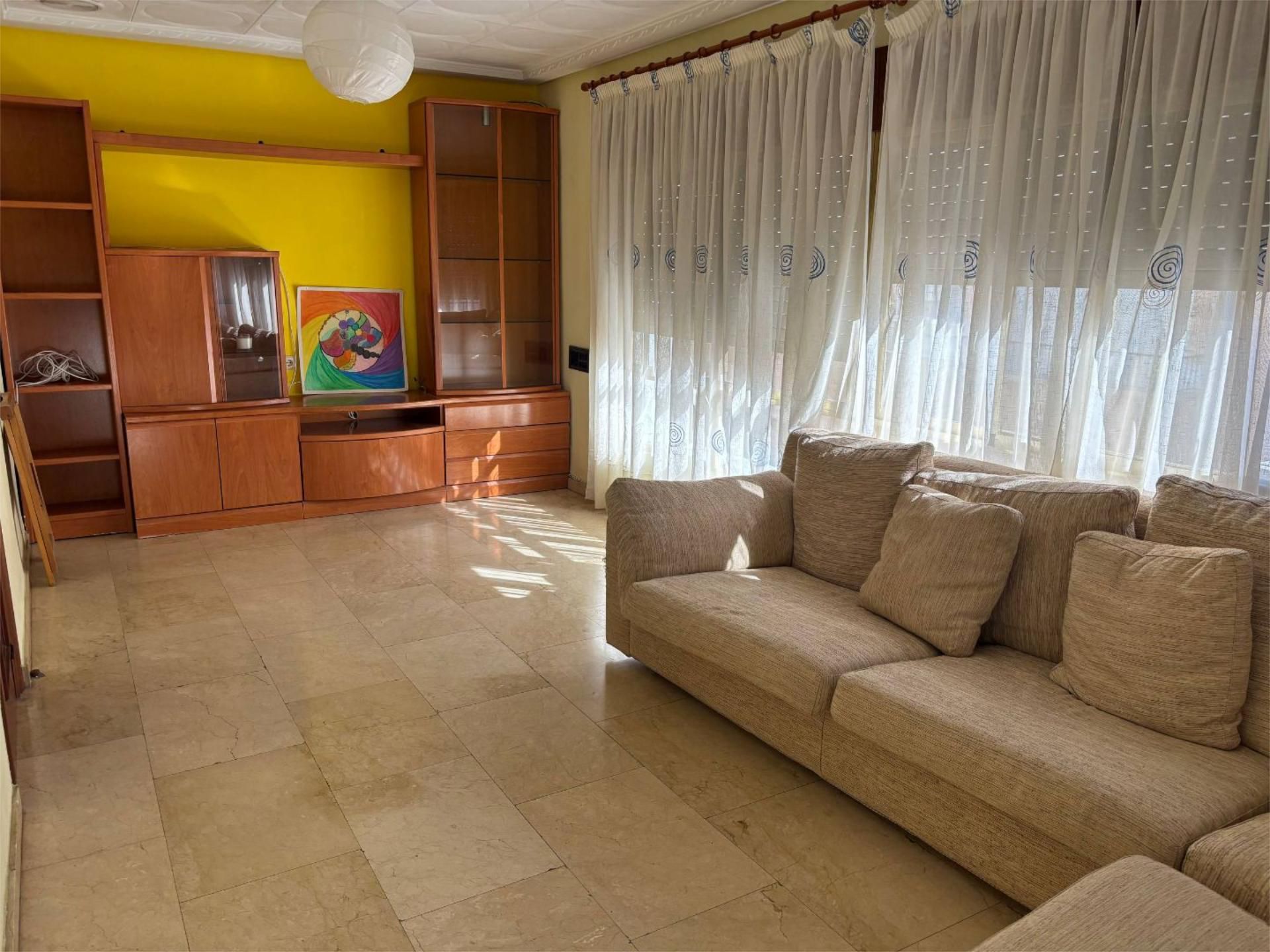 Pis en venda a Avinguda Novelda, 42, Altozano - Conde Lumiares Sala d'estar de Pis en venda en Alicante / Alacant amb Aire condicionat i Balcó