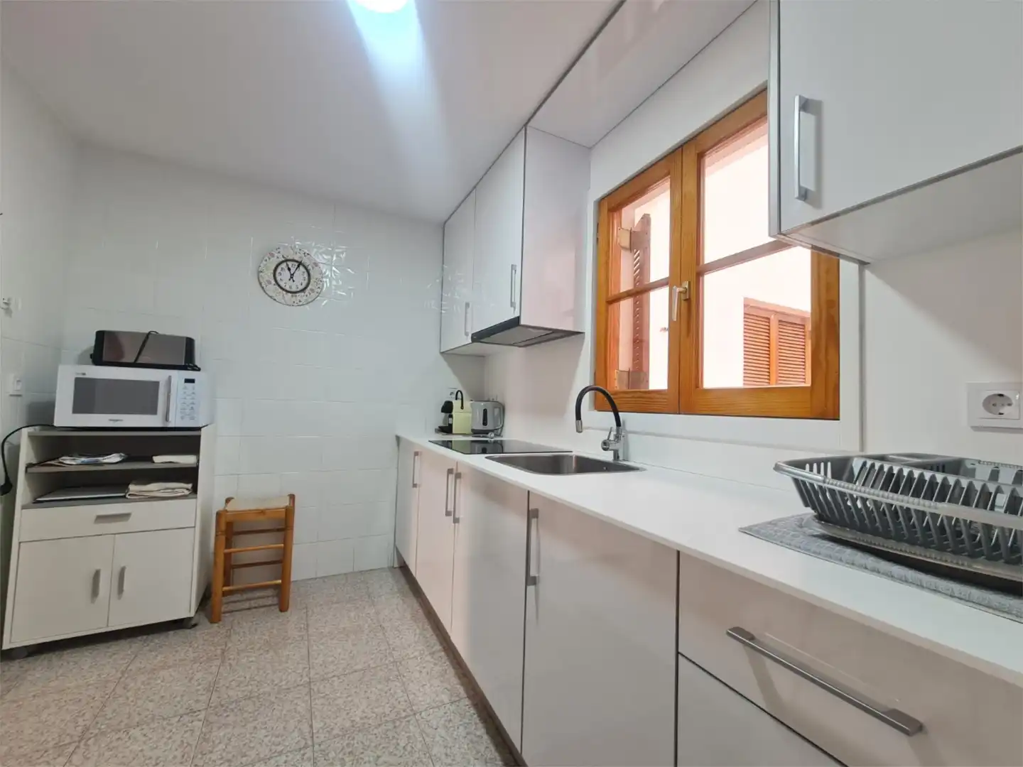 Küche von Wohnungen zum Verkauf in Torrevieja mit Klimaanlage, Terrasse und Balkon