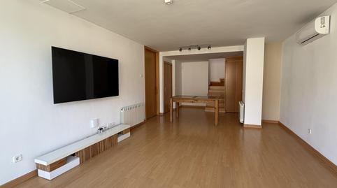 Photo 3 of Flat for sale in Avinguda Onze de Setembre, 7, Olot, Girona