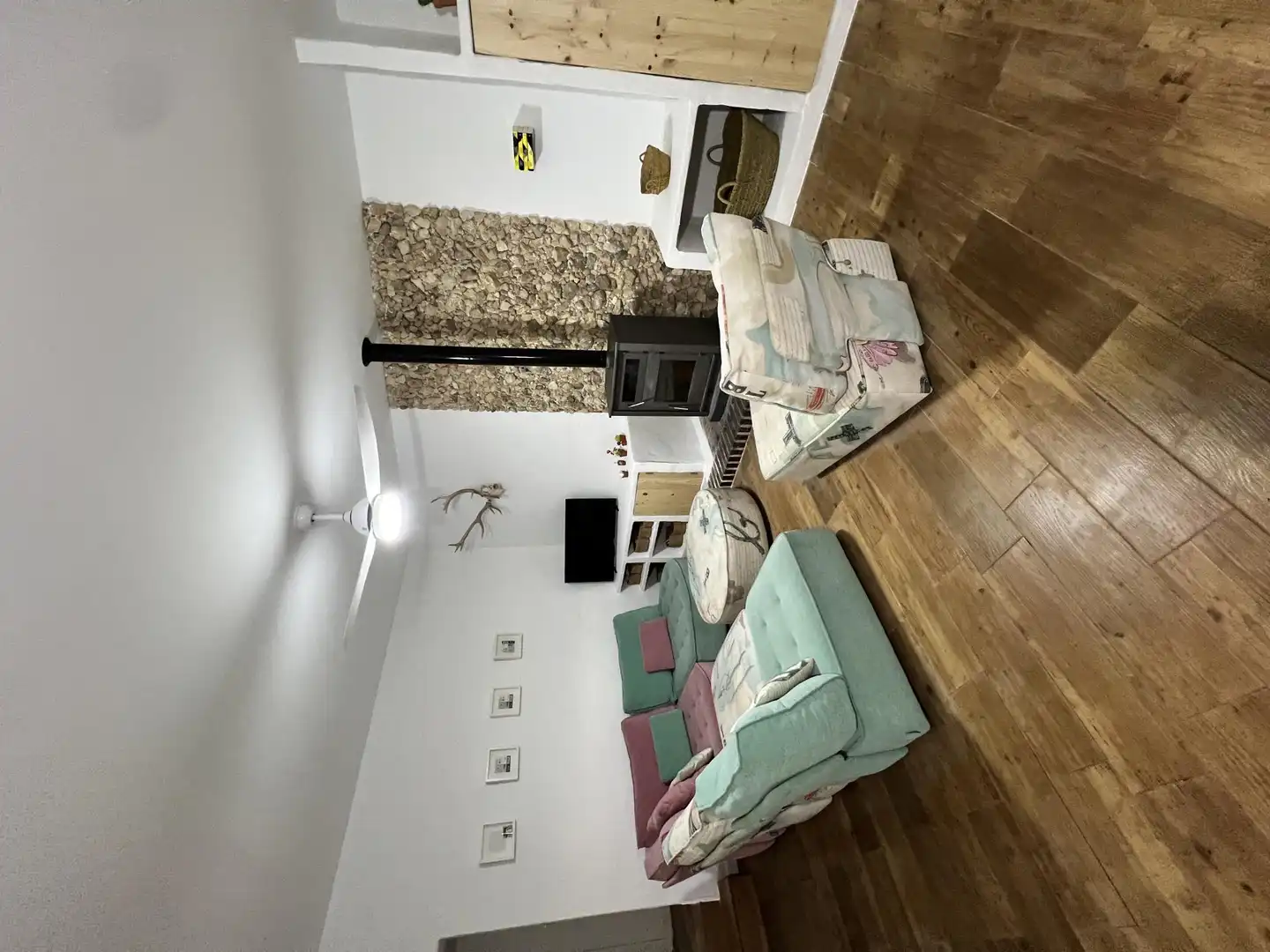 Finca rústica en venta en Partida Peña Rubia, 219, Las Tiesas Sala de estar de Finca rústica en venta en Villena con Terraza, Piscina y Balcón