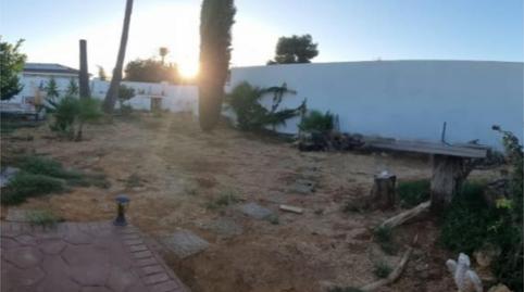 Foto 5 de Casa o xalet en venda a ኡርባኒሳሲኦን ማታያና, 90, Carmona, Sevilla