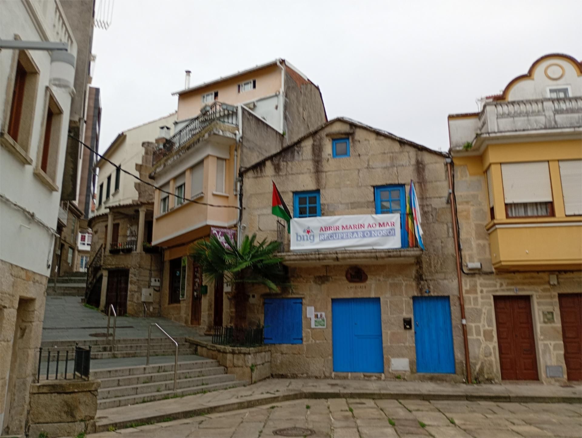 Exterior view of Single-family semi-detached for sale in Marín