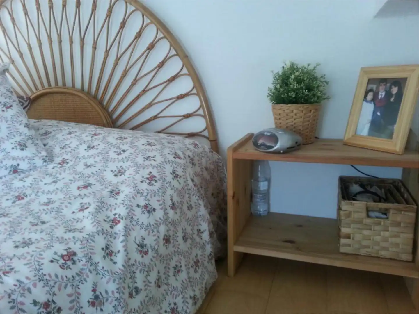 Study for rent in Plaça Numero 19 Dosel, El Dossel - Mareny de San Lorenzo Bedroom of Study for rent in Cullera with Washing machine, Microwave and Community parking
