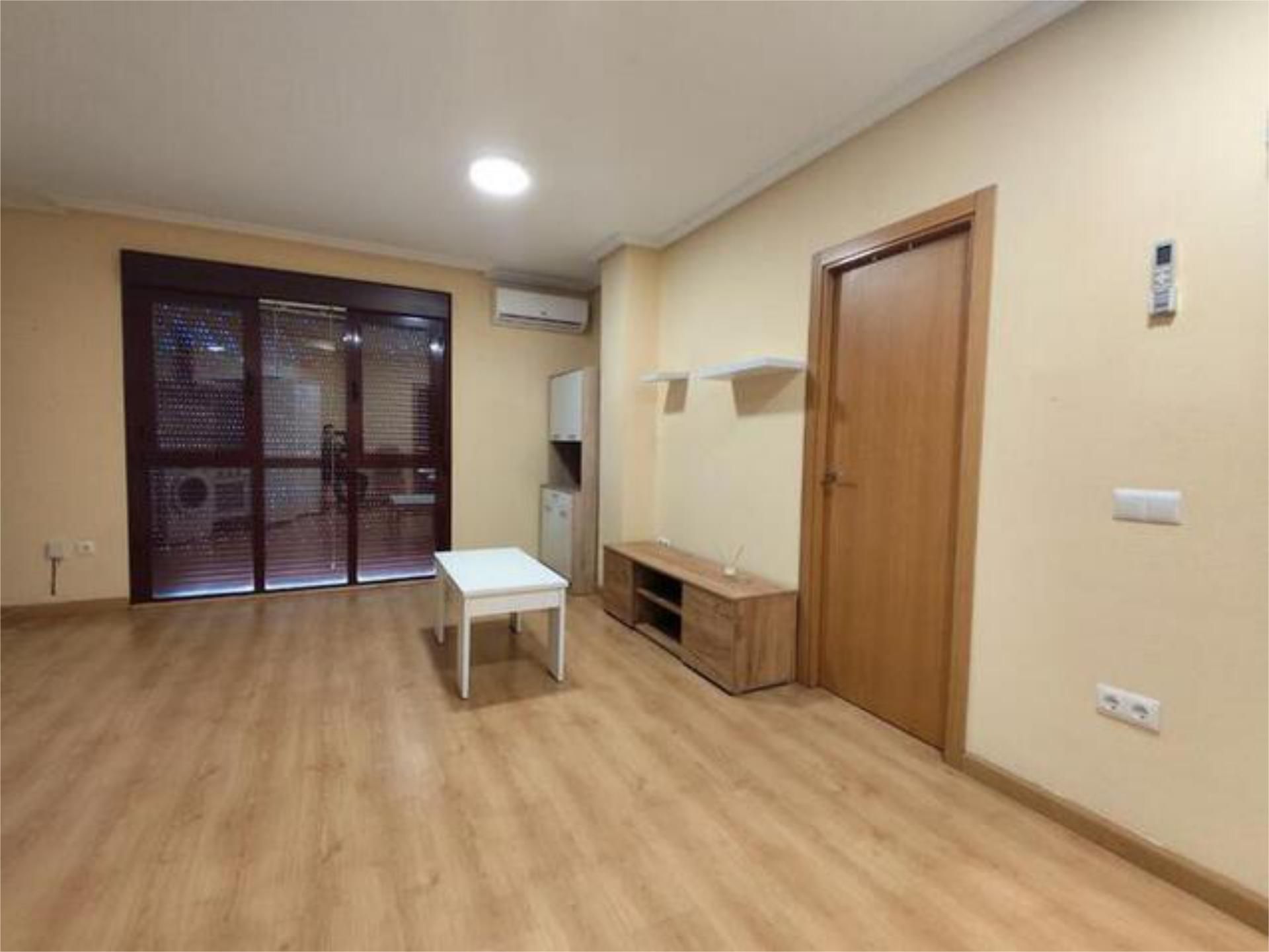 Pis de lloguer a Portillo de Toledo Vista exterior de Pis de lloguer en Portillo de Toledo amb Calefacció, Traster i Moblat