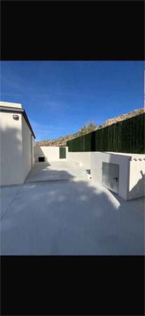 Terrassa de Casa adosada en venda en Aspe amb Calefacció, Jardí privat i Terrassa